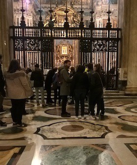 Santa Maria Maggiore med den undergörande ikonen Salus Populi Romani